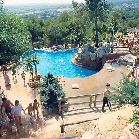 Camping Castell Montgri Ii Кемпинг *