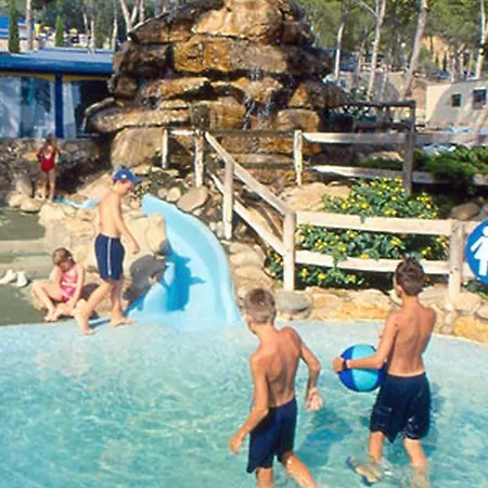 Camping Castell Montgri Ii *